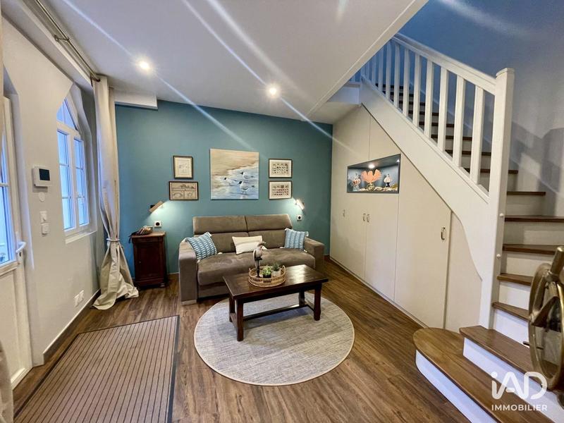 Château - 306 m² - 10 pièces