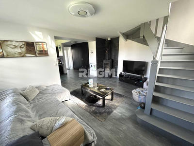 Maison - 89 m² - 4 pièces