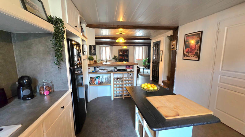 Maison de village - 140 m² - 6 pièces