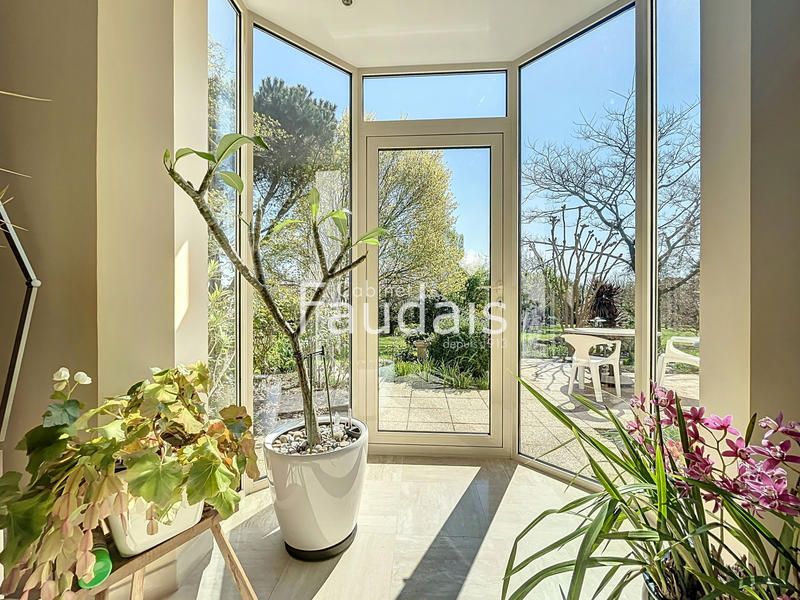 Maison - 171 m² - 6 pièces