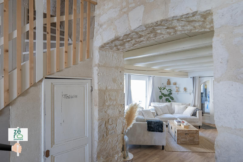 Maison - 208 m² - 8 pièces