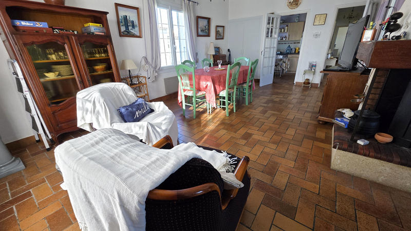 Maison - 91 m² - 5 pièces