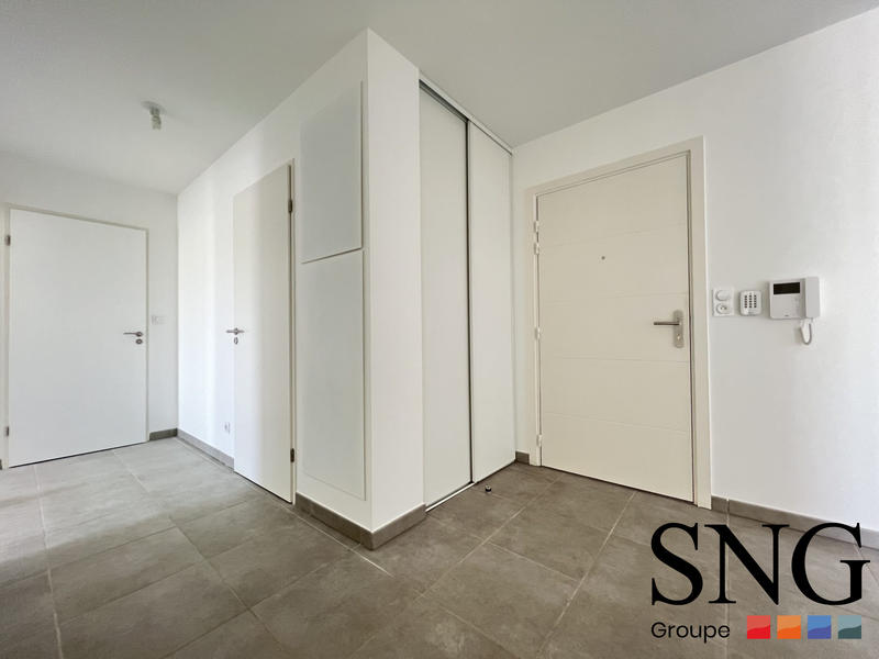 Appartement - 85 m² - 4 pièces