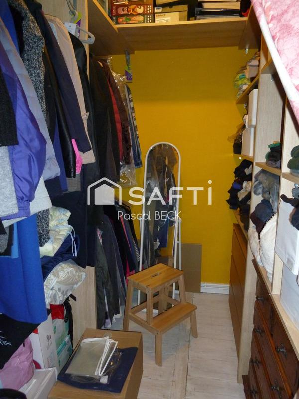 Maison - 103 m² - 4 pièces