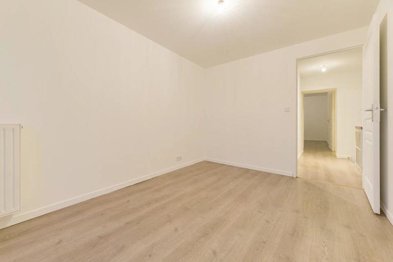 Maison - 118 m² - 6 pièces