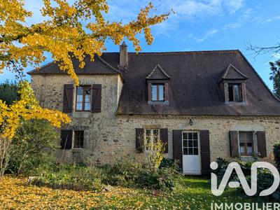 Maison - 131 m² - 5 pièces