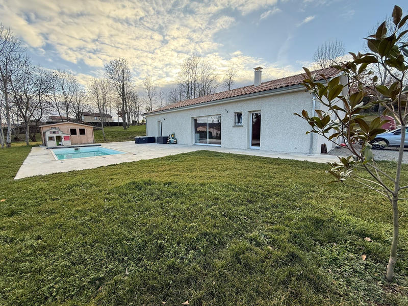 Villa - 115 m² - 6 pièces