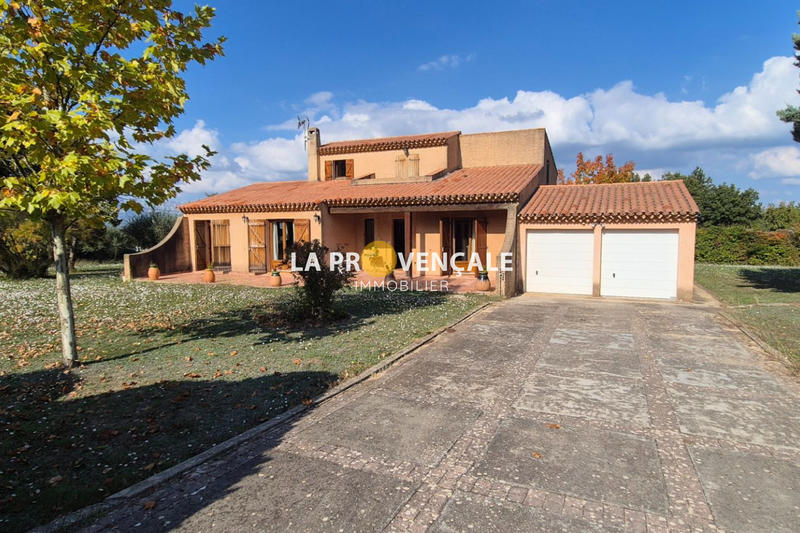 Maison - 184 m² - 6 pièces