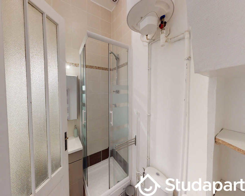 Chambre - 115 m² - 1 pièce