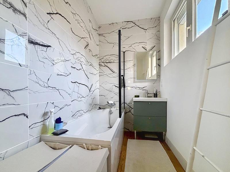 Maison - 86 m² - 5 pièces