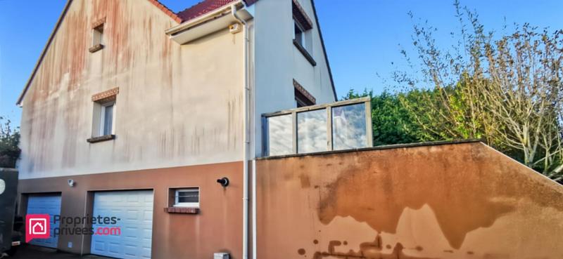 Maison - 208 m² - 7 pièces