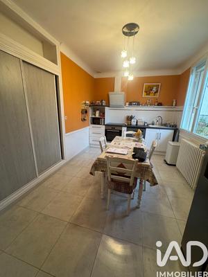 Maison - 85 m² - 4 pièces
