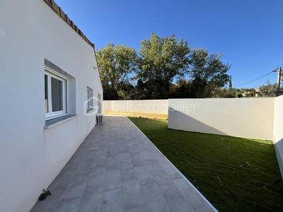 Villa - 80 m² - 4 pièces