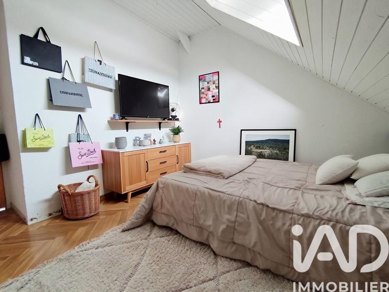 Maison - 112 m² - 5 pièces