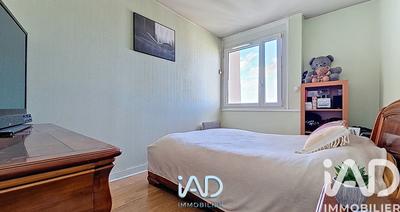 Appartement - 87 m² - 4 pièces