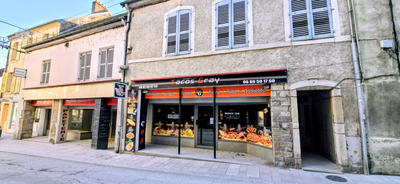 Maison - 450 m² - 14 pièces