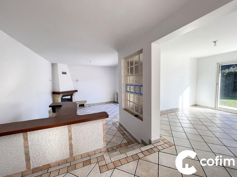 Maison - 111 m² - 5 pièces