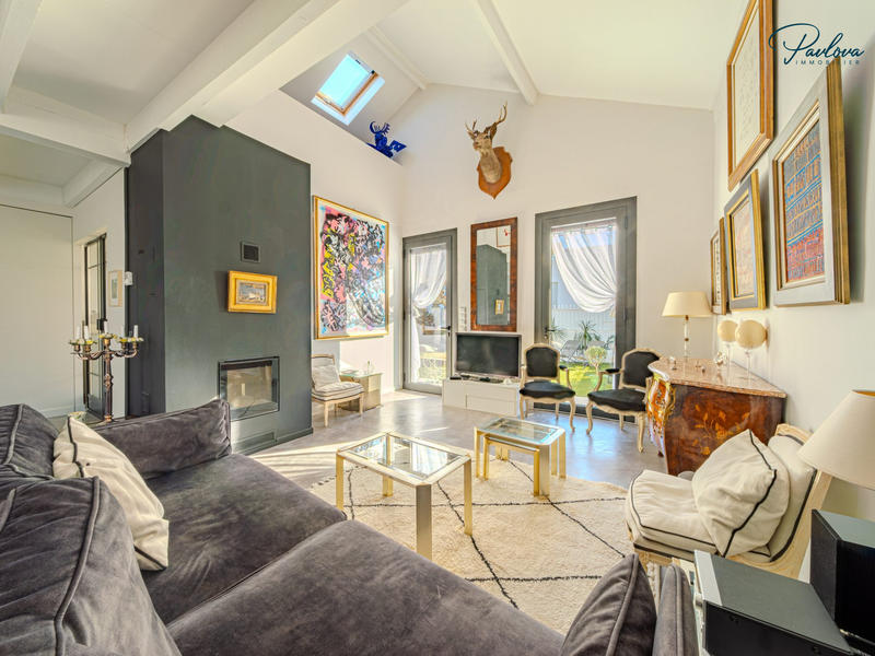 Maison traditionnelle - 107 m² - 4 pièces