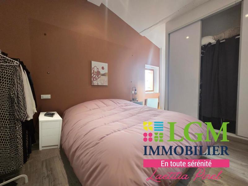 Immeuble - 100 m² - 4 pièces