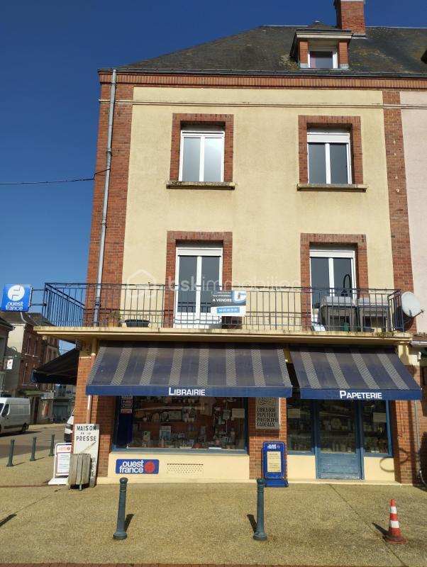 Immeuble - 292 m² - 9 pièces