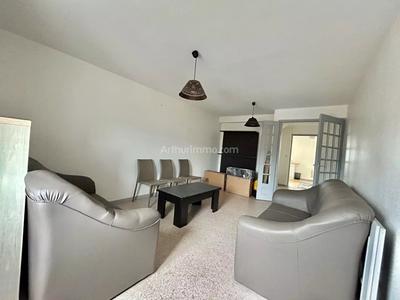 Appartement - 76 m² - 4 pièces