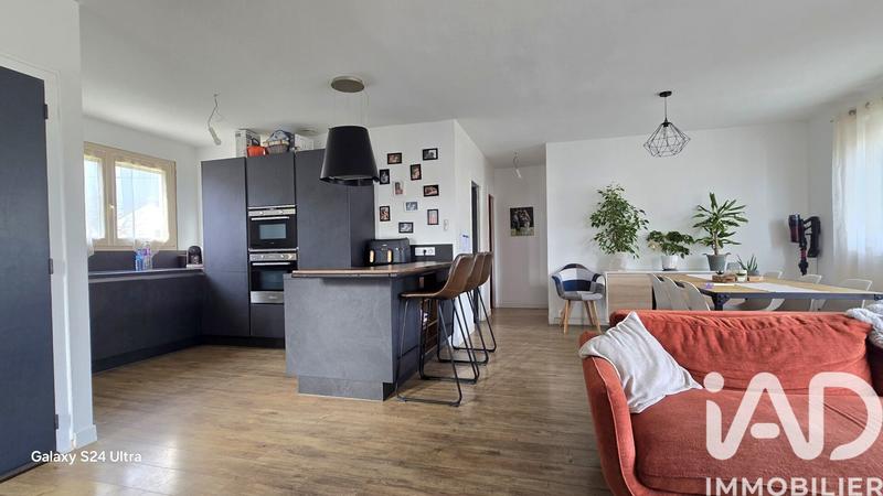 Maison - 98 m² - 4 pièces