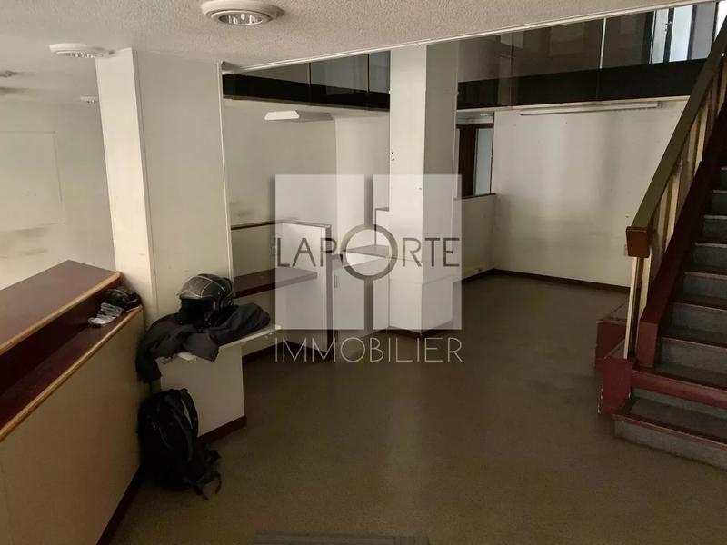 Fonds de commerce - 194 m²