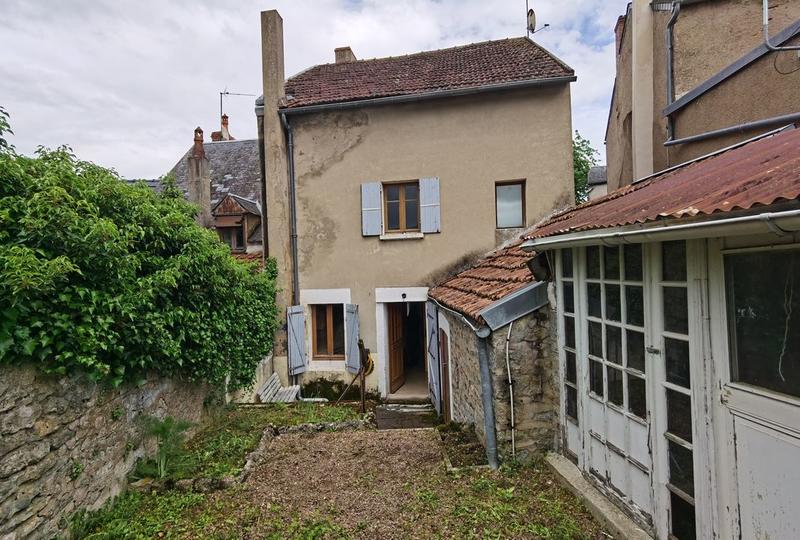 Maison de bourg - 75 m² - 4 pièces