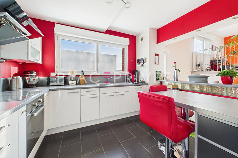 Appartement - 97 m² - 4 pièces