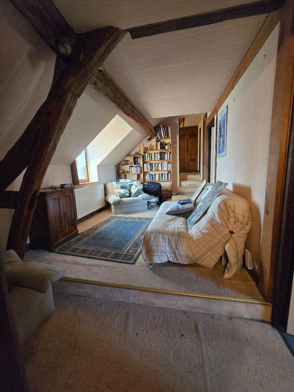 Maison - 240 m² - 7 pièces