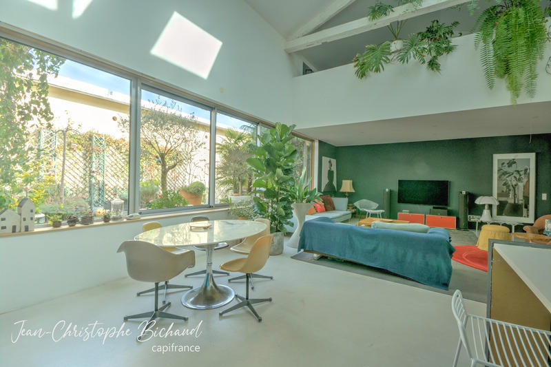 Loft - 275 m² - 5 pièces