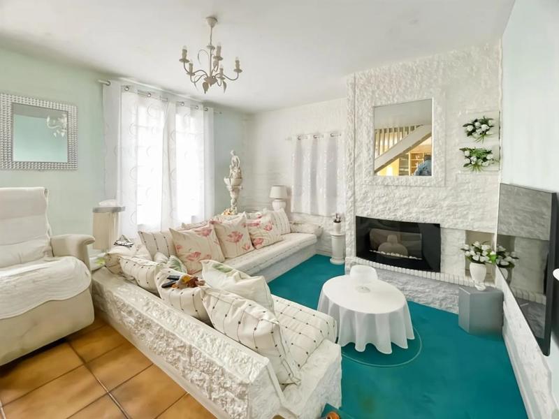 Maison - 146 m² - 6 pièces