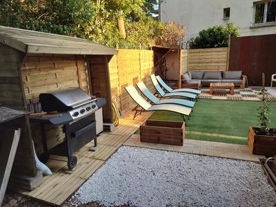 Maison - 289 m² - 9 pièces