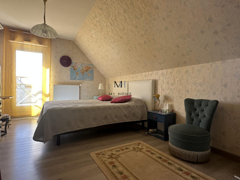 Maison - 190 m² - 5 pièces