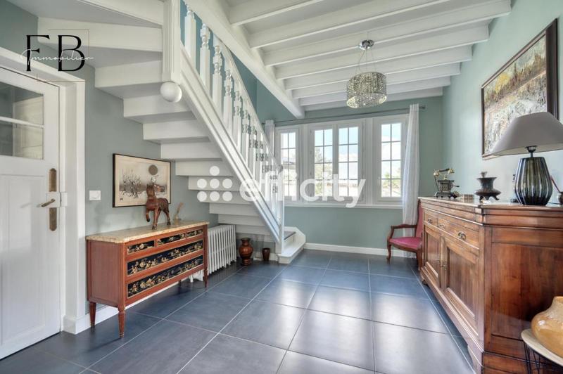 Maison - 150 m² - 7 pièces