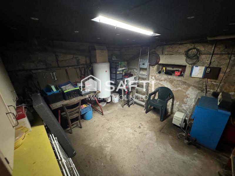 Maison - 90 m² - 5 pièces