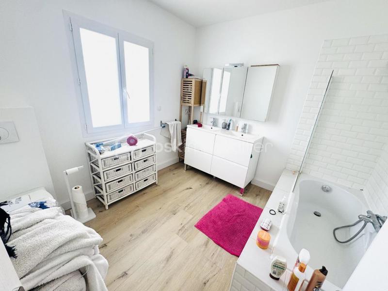 Maison - 152 m² - 6 pièces