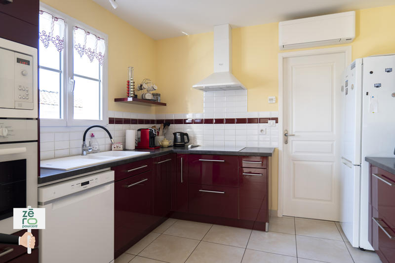 Maison - 96 m² - 4 pièces