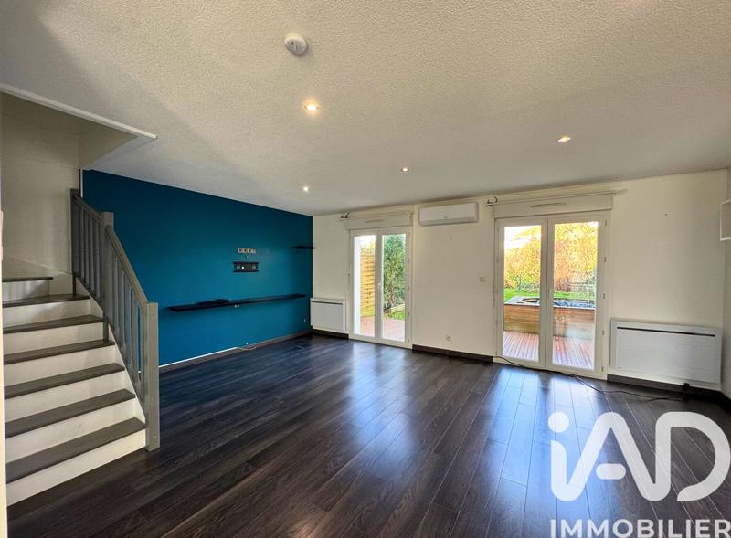 Maison - 84 m² - 4 pièces