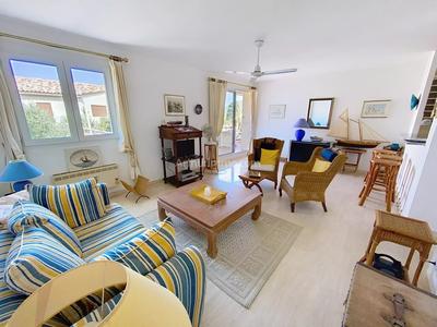 Appartement - 128 m² - 6 pièces