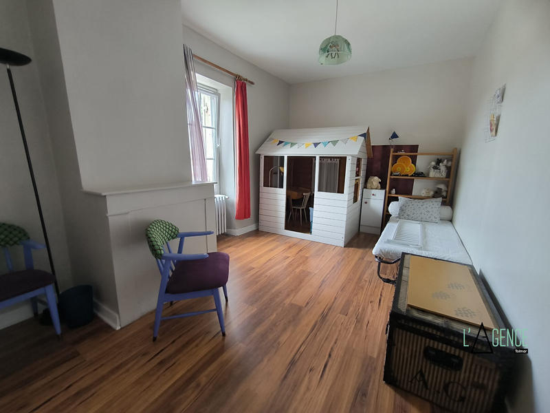 Maison - 225 m² - 5 pièces