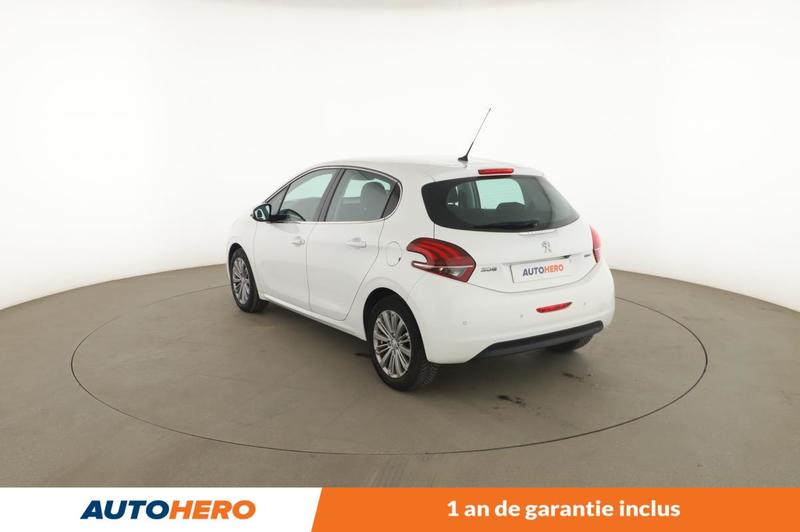 Peugeot 208 1.2 PureTech Allure 5p 110 ch