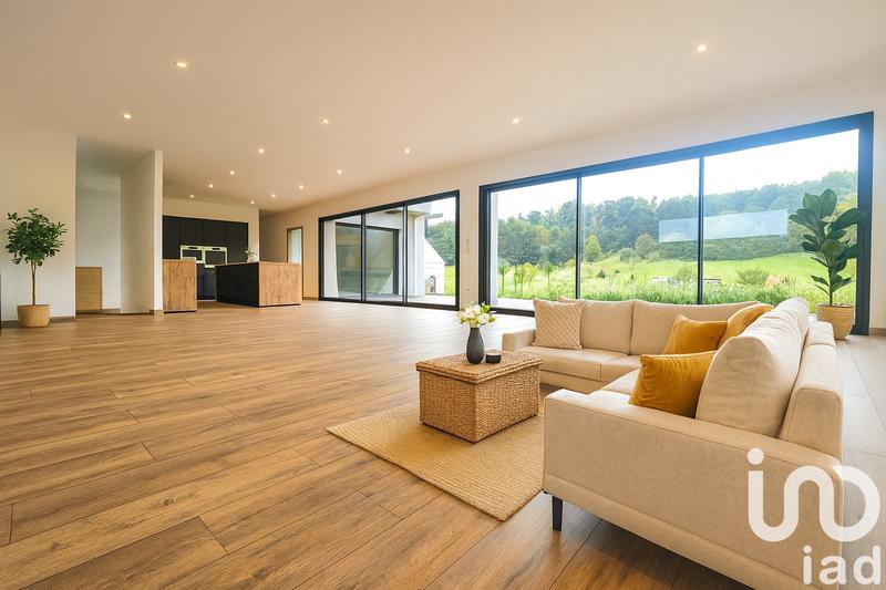 Maison de maîtres - 160 m² - 5 pièces