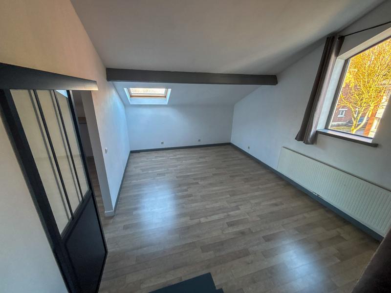 Maison - 210 m² - 6 pièces