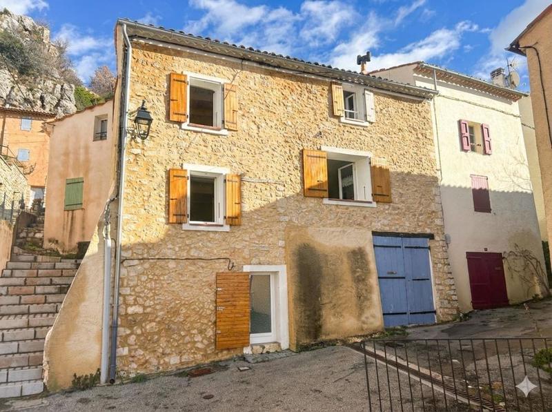 Maison - 107 m² - 5 pièces