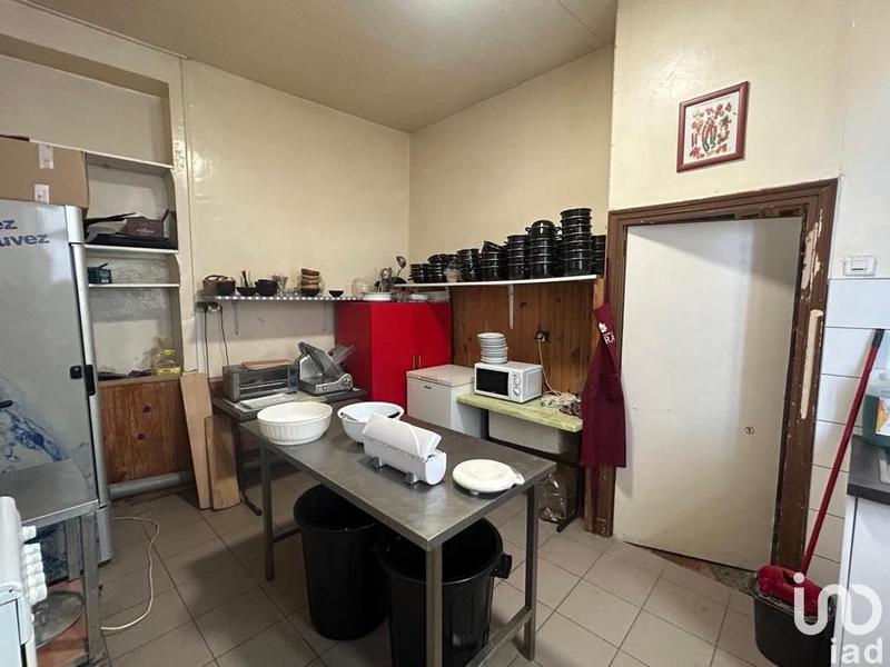 Local commercial - 283 m²