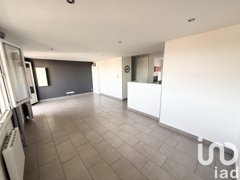 Appartement - 75 m² - 3 pièces