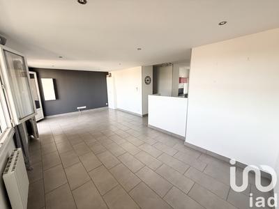 Appartement - 75 m² - 3 pièces