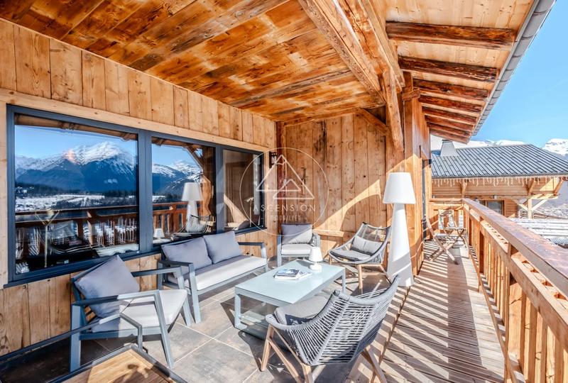 Châlet - 248 m² - 7 pièces