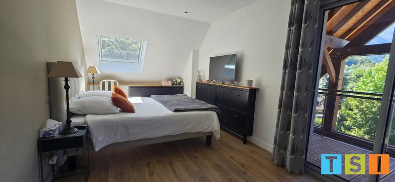 Appartement - 107 m² - 5 pièces